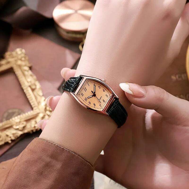 Elegant Tonneau Women es Small Leather Band Ladies Quartz Wrist Reloj Mujer H260228