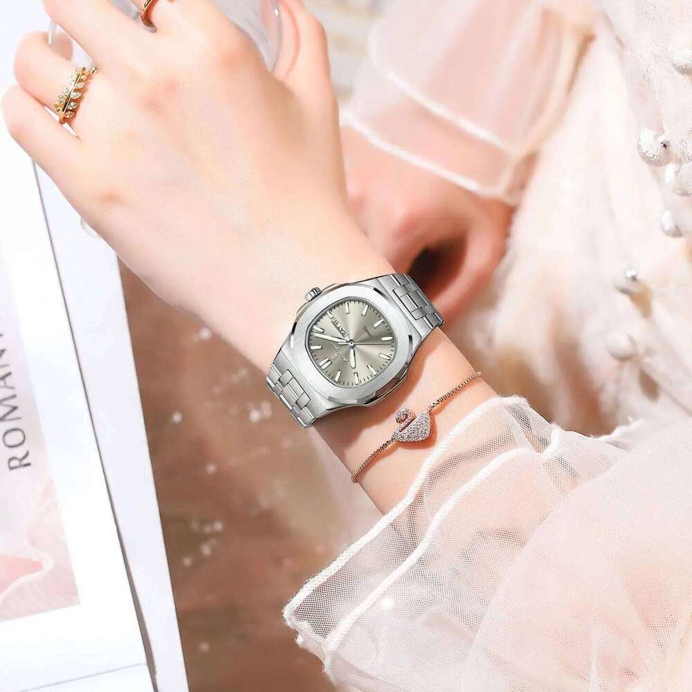 POEDAGAR Square Fashion For Woman Luminous Waterproof Date Week Ladies Stainless Steel Quartz Casual Women's es H260228