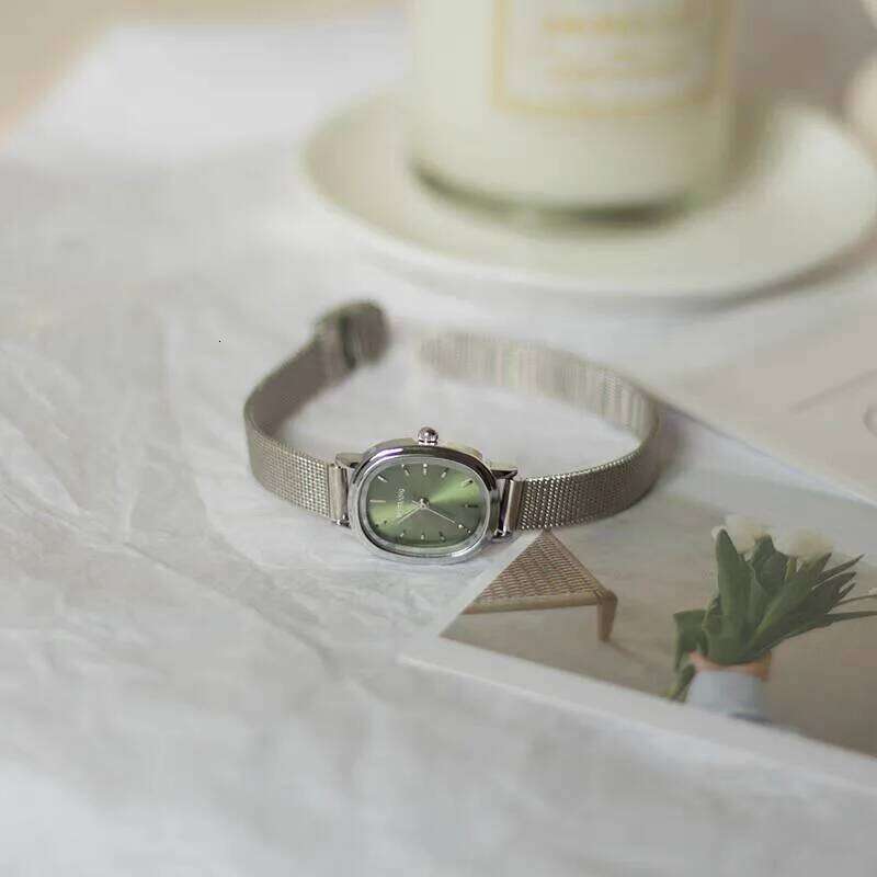 Oval Dial Women's es Stainless Steel Ladies Simple Brand Women Gift Small Quartz Wristes Relgio H260228