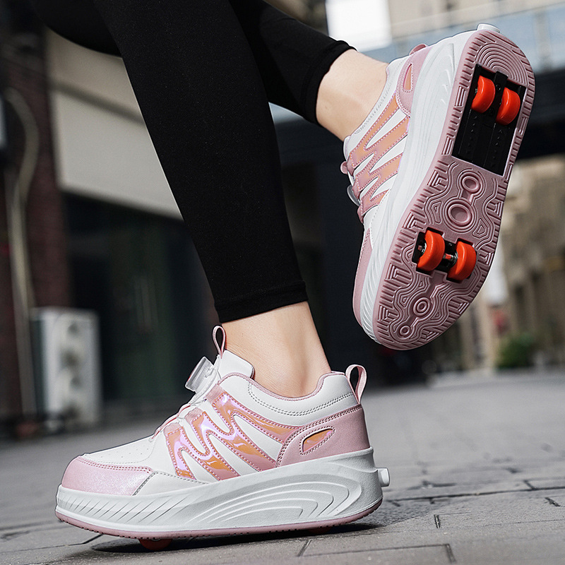 Free shipping 4 Wheel Roller Skate Shoes Teenage Kids Boys Girls Flashing Light Shoes Led Light Luminous Sneakers Outdoor Casual Shoes for Women Size 