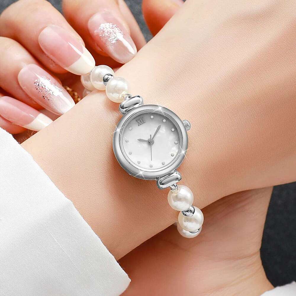 Fashion Small Roma Dial Women Quartz Elegant Pearls Strap Wrist For Ladies Reloj MujerWithout Box H260228