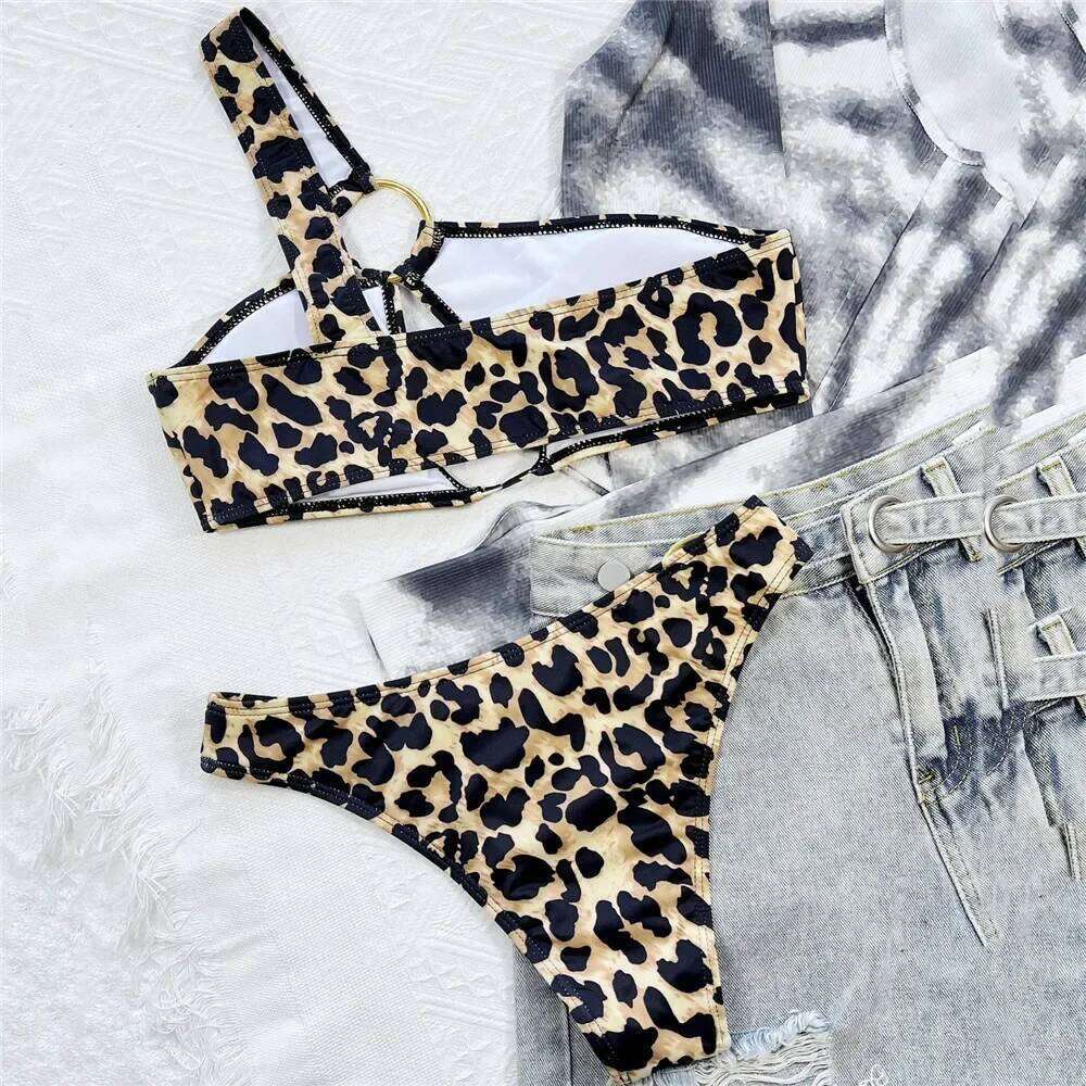 Sexy Hollow Out Swimsuit Leopard Print Micro Thong Bikinis Sets Women One Shoulder Swimwear 2026 Metal Ring Bikini Bathing Suit Z260301