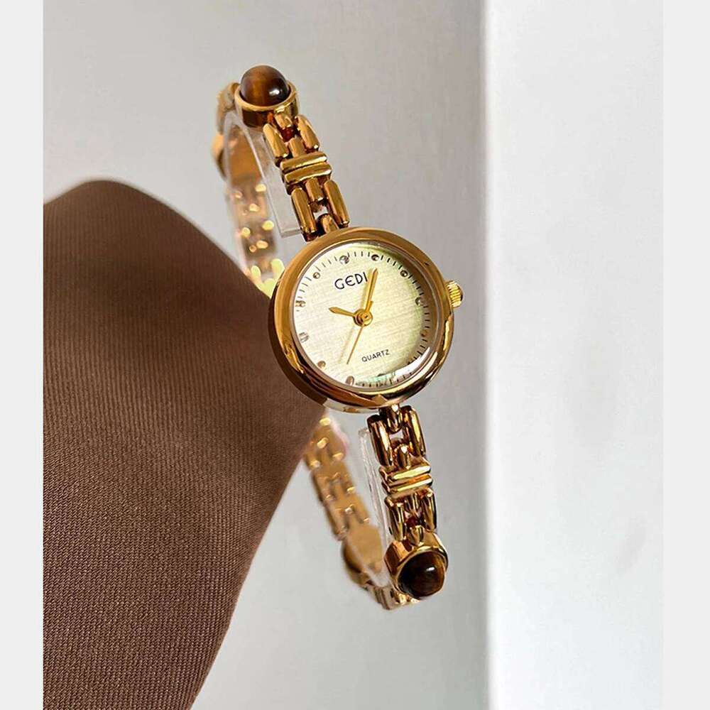 GEDI Gold Women es Natural Green Jade Women's Wrist Simple Small Dial High Quality Quartz Clock Gifts H260228