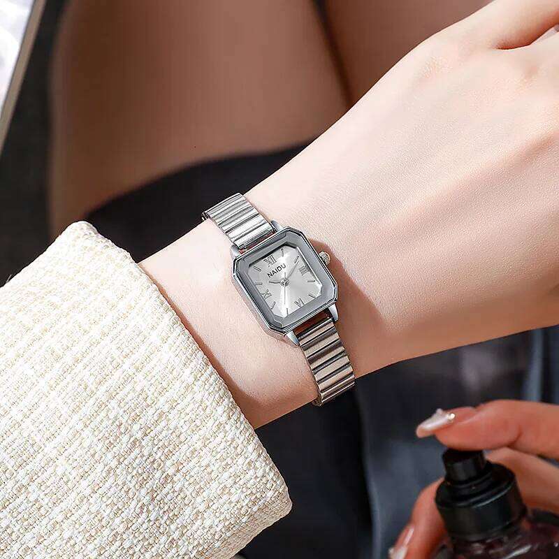 Women's exquisite high appearance level simple mixed bar dial bamboo steel band quartz . H260228