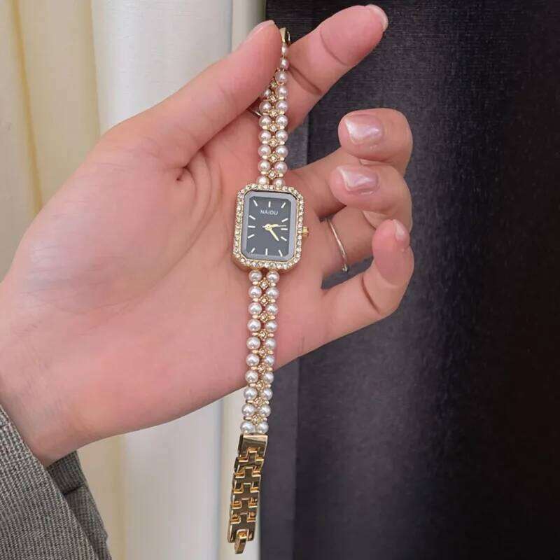 Women Fashion Small Square Dial Ladies Vintage Shell Pearls Chain Quartz Wrist Female Clock Wholesale H260228