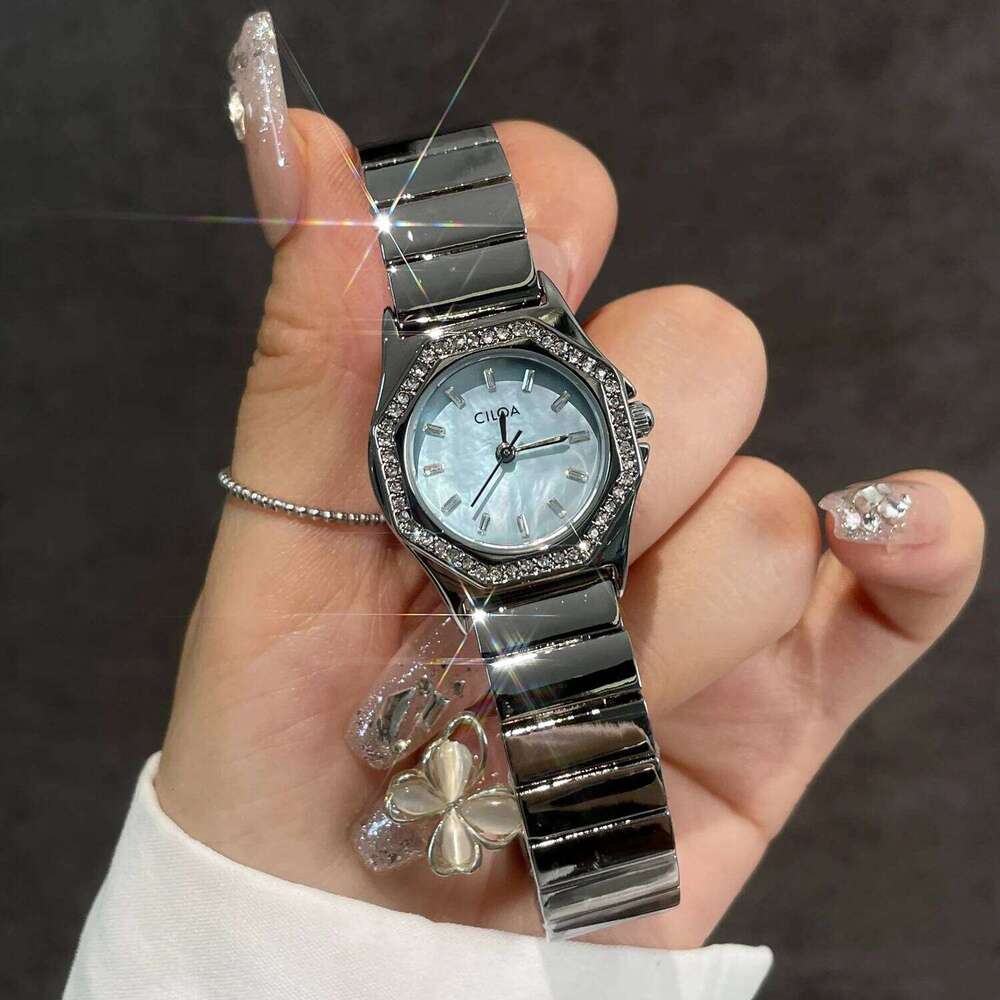 CILOA New Women's Retro Niche Light Artistic Fashion Quartz H260228