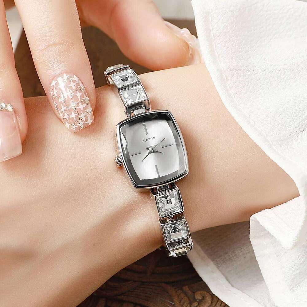 Luxury Rhinestone Women Quartz Elegant Square Dial Wrist For Ladies Clock Reloj Mujer H260228