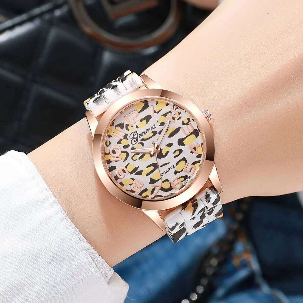 Fashion Leopard Printed Women es Casual Silicone Band Ladies Quartz Wrist Reloj MujerWithout Box H260228