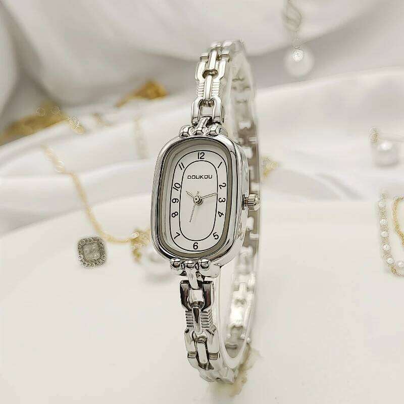 Fashion women's oval , vintage quartz temperament H260228