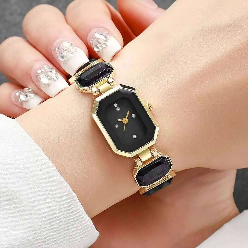 Elegant Women's Fashion Rectangle Dial Ladies Quartz Wrist es Girls Clock Reloj HombreWithout Box H260228