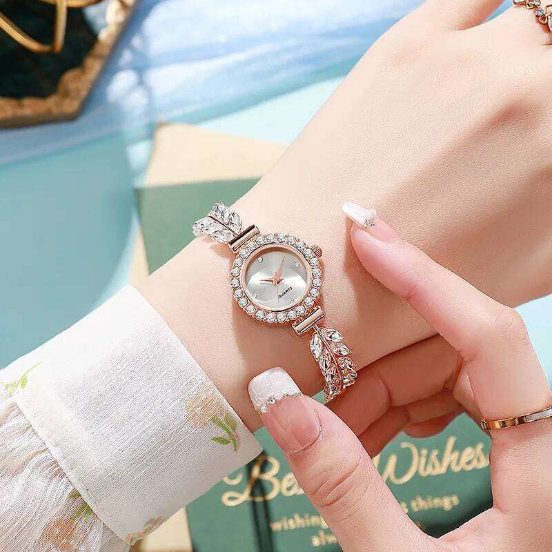 Ladies , Rhinestone Small Dial Slim Free Adjustable Quartz H260228