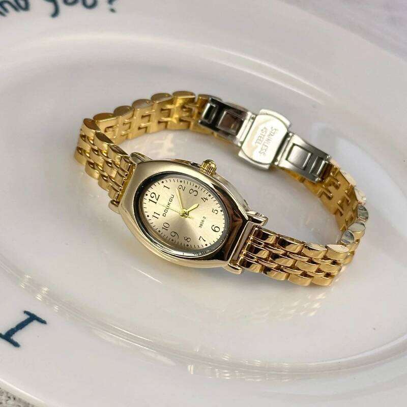 Luxury Oval es for Women Ladies Steel Strap Gold Simple Arabic Numerals Dial Quartz Wristes Relojes H260228