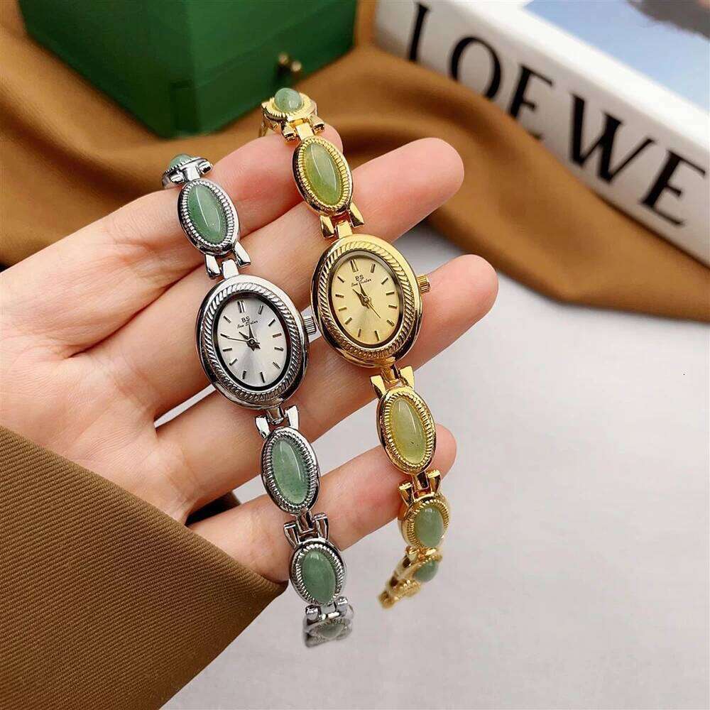 Women's Gold Vintage Brown Jade Small Dial Quartz Daily Wear Party Clock Luxury Waterproof Ladies es Gifts H260228