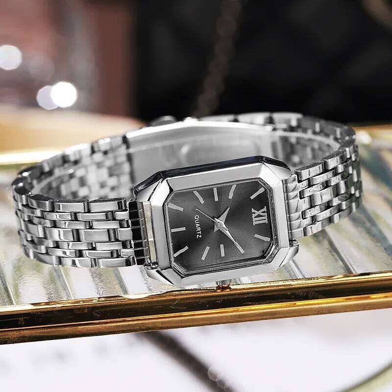 Compact Quartz Simple Design Holiday Gift without Box Square Ladies H260228