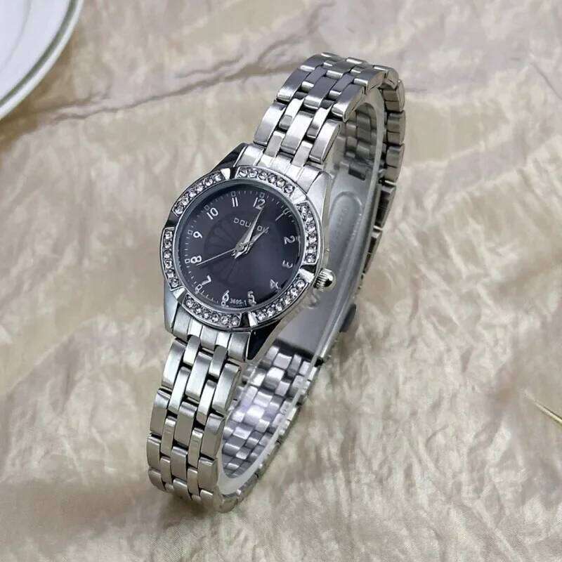 Diamond Studded Daisy Dial for Women Steel Strap Fashion Ladies Quartz Wristes Gift Dropshipping Female Clock H260228