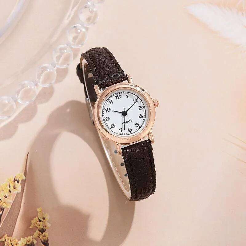 Classic Women's Casual Quartz Leather Band Strap New Round Analog Clock Wrist Designer es H260228