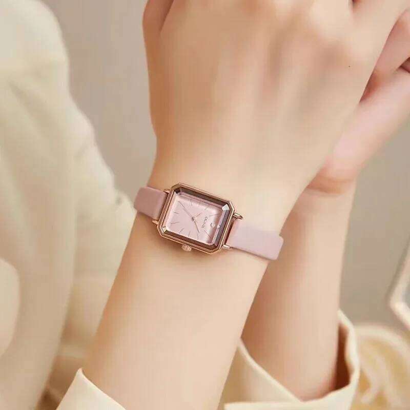 Hot Selling Women's Square Small Dial Waterproof Korean Casual Ladies Quartz H260228