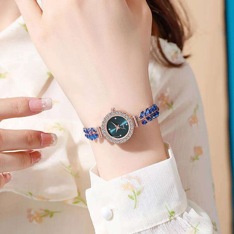 Ladies , Rhinestone Small Dial Slim Free Adjustable Quartz H260228