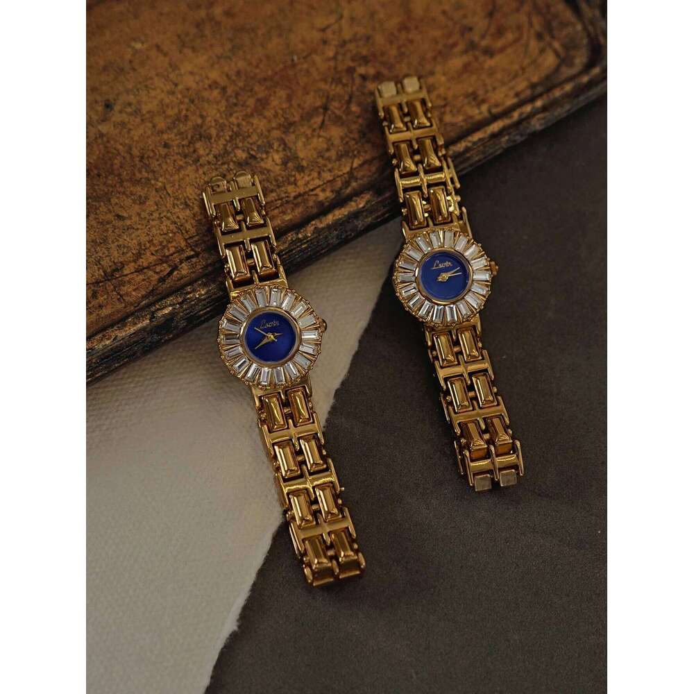 1 Piece of Golden French Retro Square Inlaid Rhinestones, Zirconia, Fashionable, Literary, Elegant Personalized Waterproof Quartz , Stainless Steel St