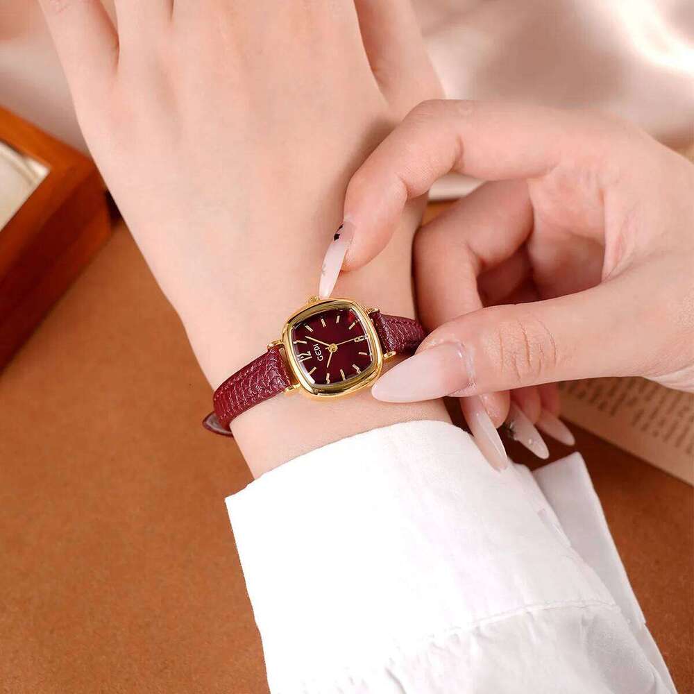 Ladies Simple Ankola Red Student Small Exquisite High End waterproof Women's Fashion Quartz Clock Wristes gift H260228