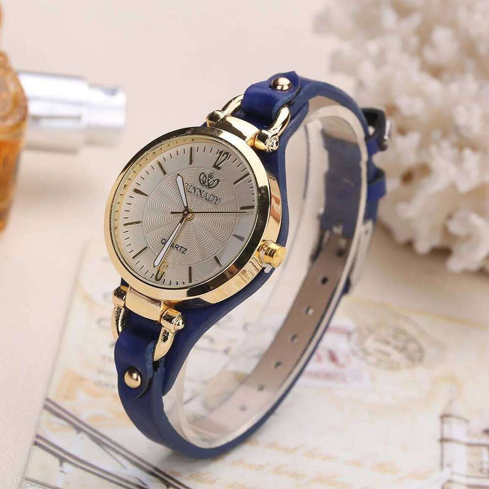 High Quality Women Leather Strap Quartz es Ladies Casual Wristes Clock Gift Reloj Mujer H260228