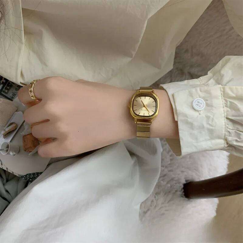 Women's Simple temperament casual style folding clasp quartz H260228