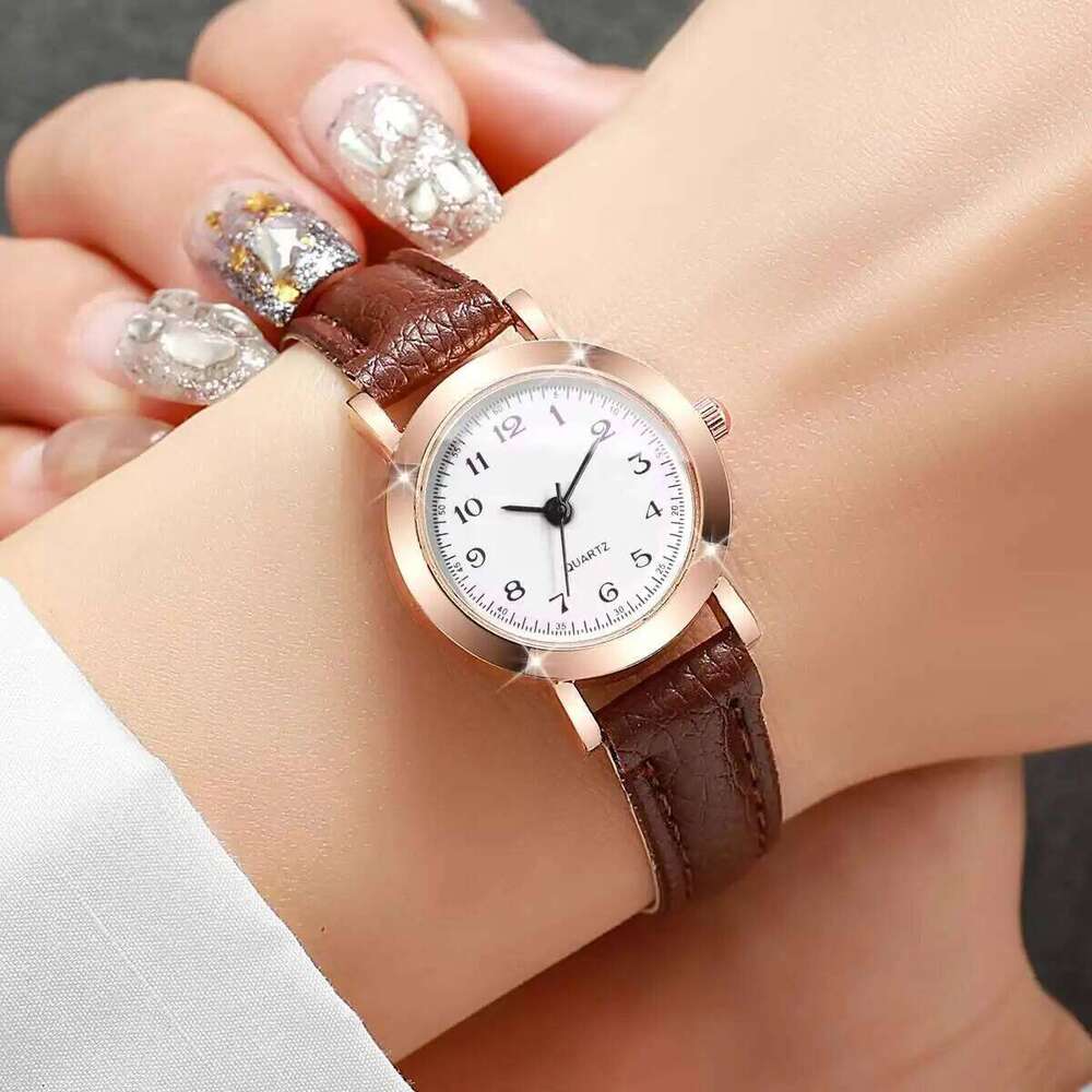 Fashion Small Dial Women es Casual Leather Strap Analog Quartz Wrist Girls ClockWithout Box H260228