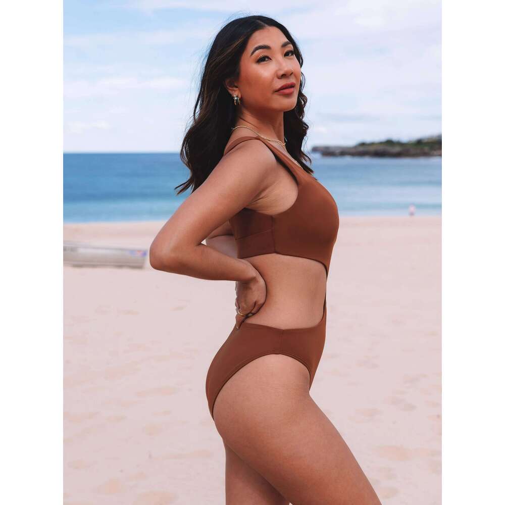 Women's Fashionable and Sexy Hollow One-Piece Swimsuit, Summer Beach Casual Vacation Z260301