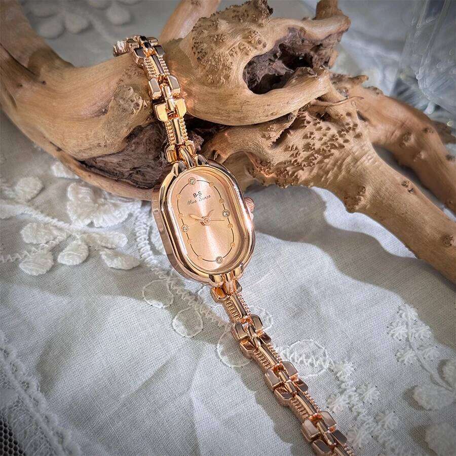 Ladies Vintage Luxury Quartz Elongated Alloy Thin Track Shape Case Elegant Lady Commuter Versatile Ellipse H260228