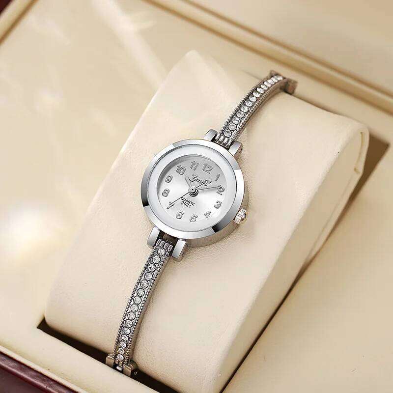 Women's round Arabic numeral small dial steel belt chain quartz H260228