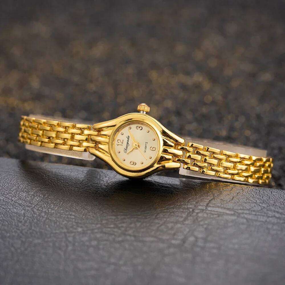 Elegant Women Fashion Small Dial Alloy Quartz Wrist for Woman Luxury Ladies Clock Gift Reloj Mujer H260228