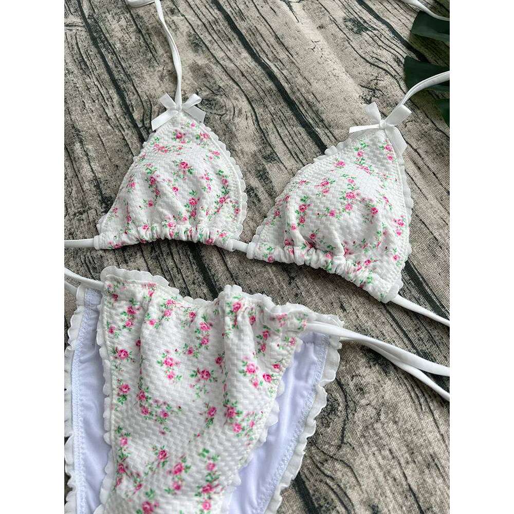 Zrtak NEW 2025 Bikinis Sexy String Adjust Swimwear Women Bath Suit Triangle Cup Bikini Sets Thong Halter Micro Swimsuit Bandage Z260301