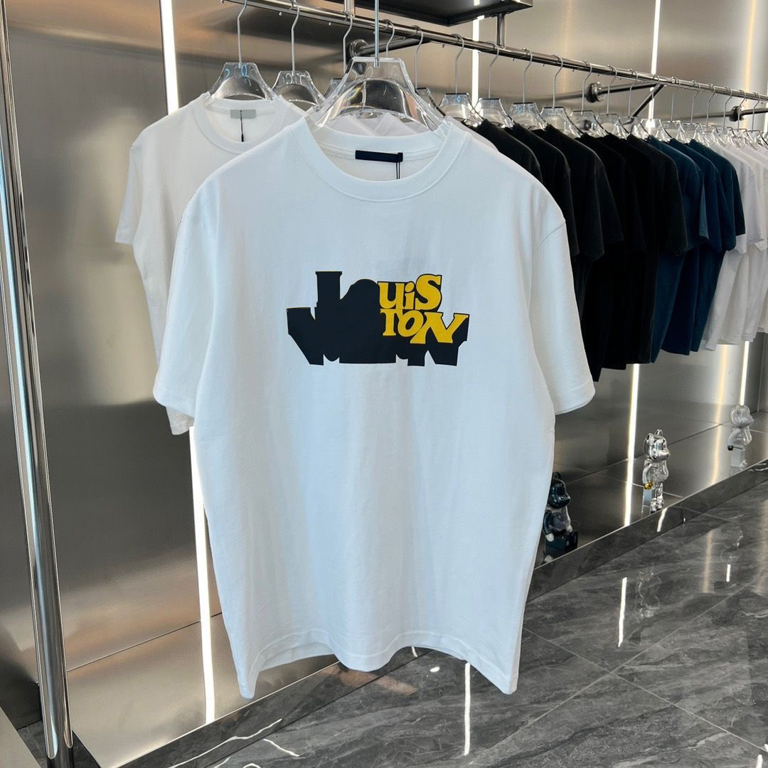 new model Designer TShirts Mens Designer T shirts Womens Tshirt Summer Couple Letter Tshirts Casual white black T-Stirt Short Sleeve Round Crew Neck Cotton Youth Tee