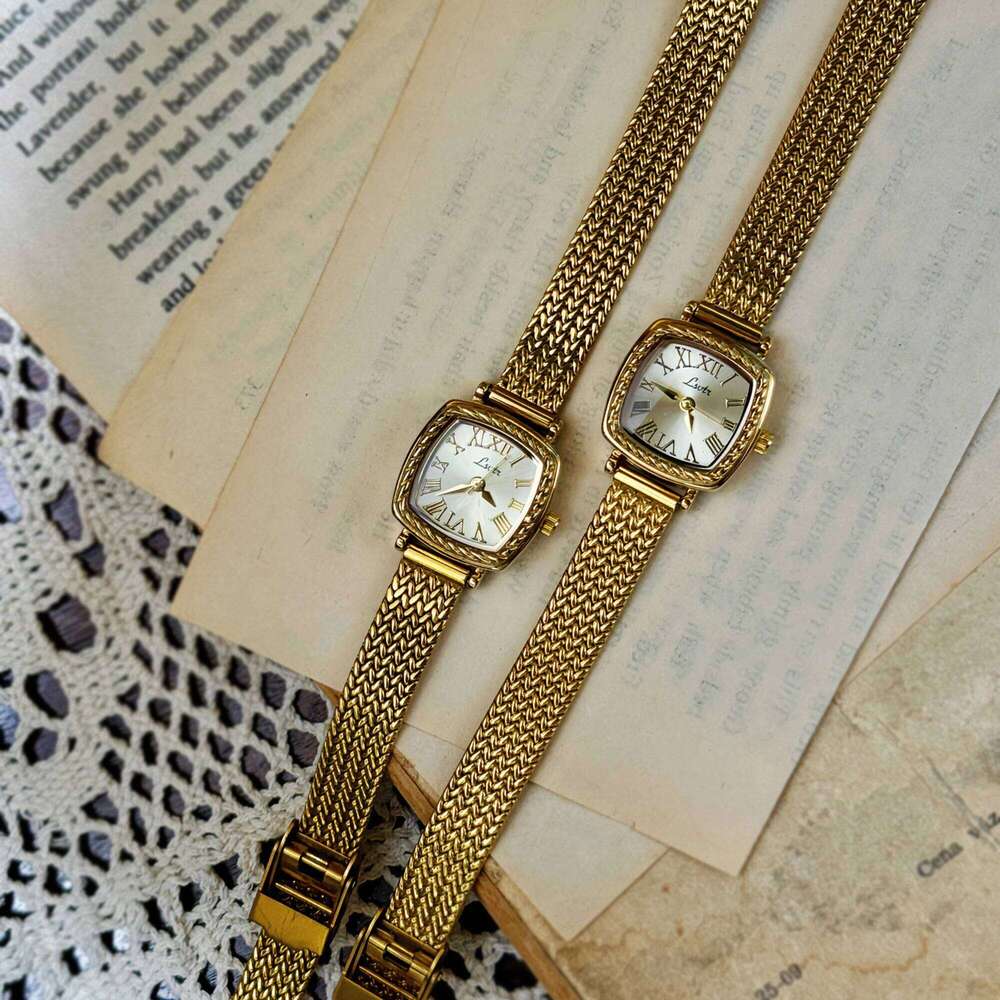 1pc French Vintage Style Gold Dial Quartz Copper band Women's Wrist, Elegant, Fashionable, Exquisite for women H260228