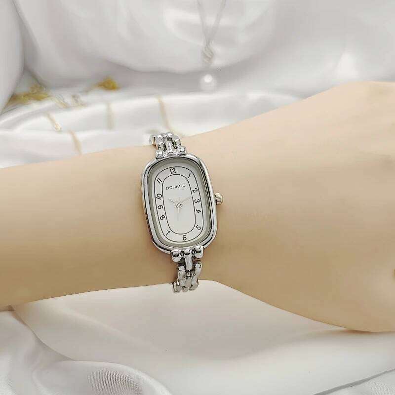 Fashion women's oval , vintage quartz temperament H260228