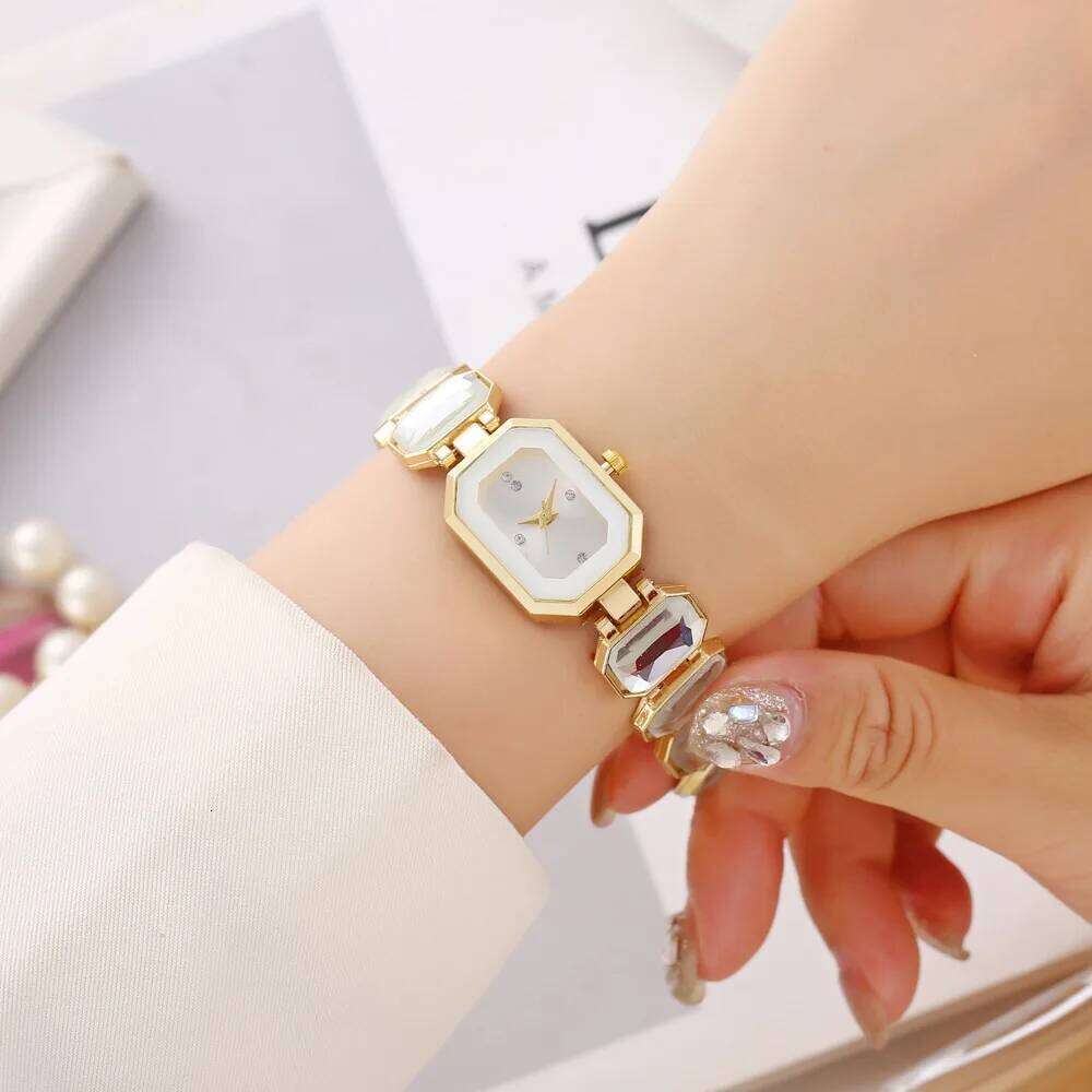 Small Candy Colored Women's Fashion Square Quartz H260228