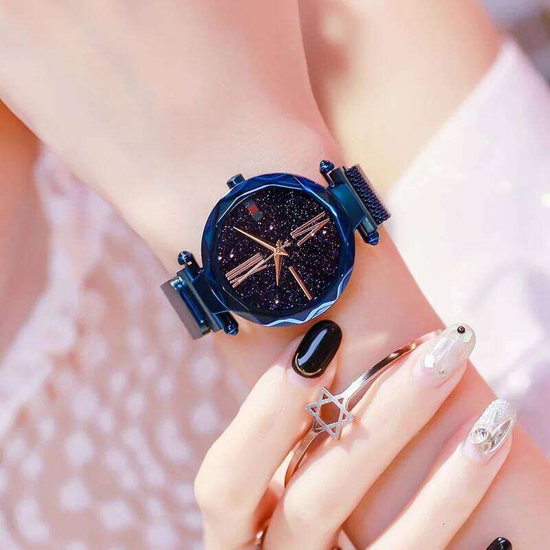 Fashion Women's Magnetic Strap Quartz Ladies Dress Wrist Gift For Women H260228