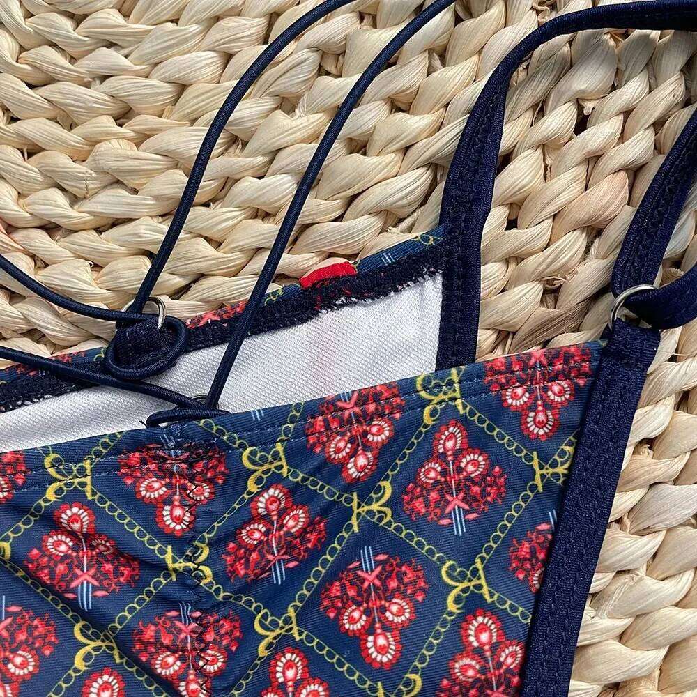 Women Hot Selling Bathing Suit New Summer Set Fashion Sexy Micro Lace Print Bikini Floral on Vacation Z260301