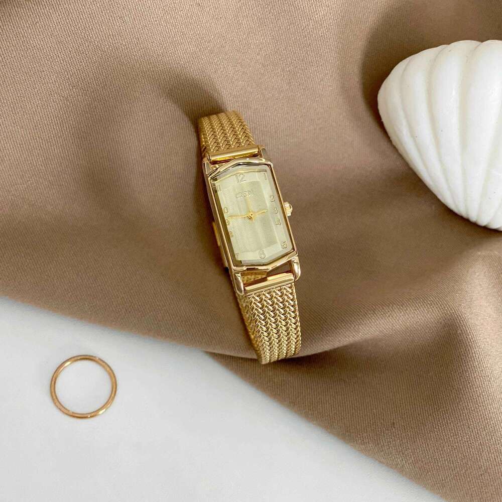 NEW GEDI Vintage Elegance Ladies es Premium Wheat-Patterned Steel Small Gold-Tone Quartz Women's Gift H260228