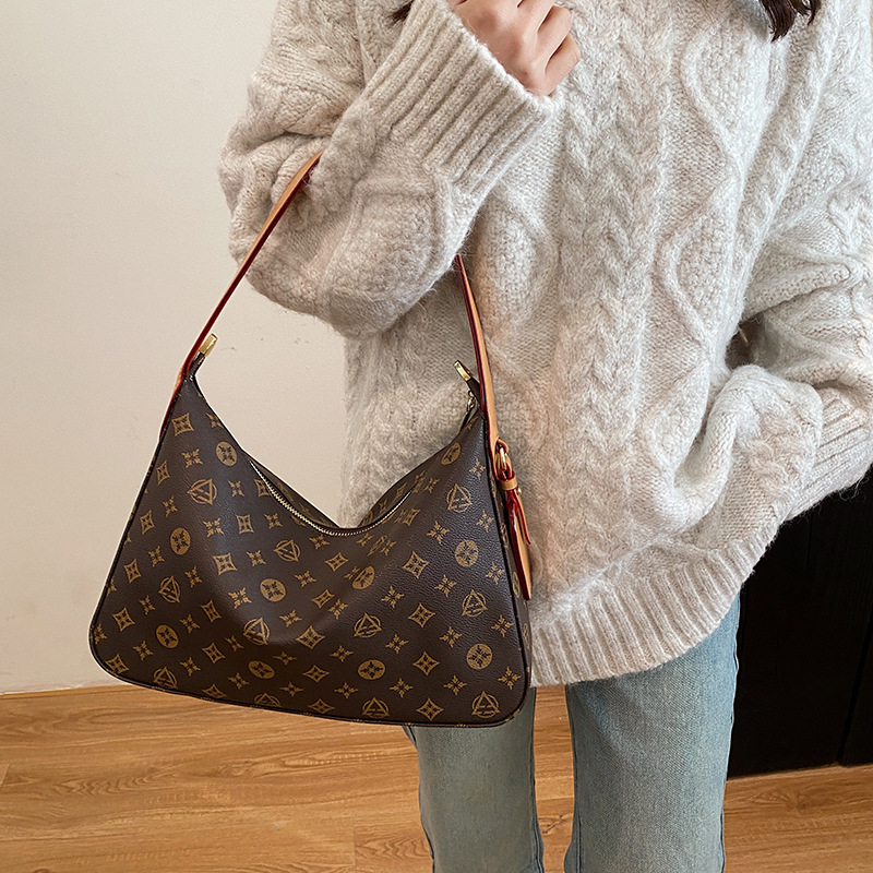 hot Free Shipping Elegant Ladies' Shoulder Bag with Practical Design - Ideal for Daily Wear