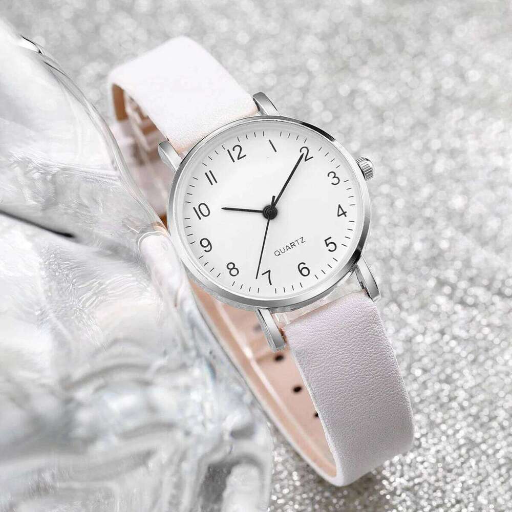 Minimalist digital fashion leather strap quartz heart set H260228