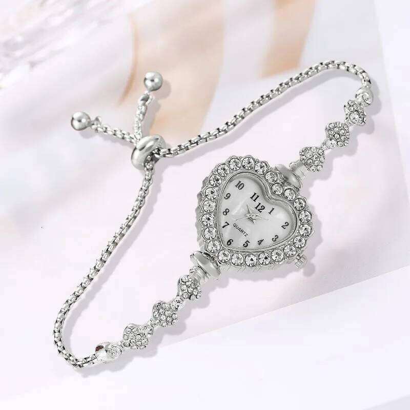New Women's Heart shaped Diamond studded Steel Belt Fashion Versatile High Beauty Daily Matching Relogio H260228