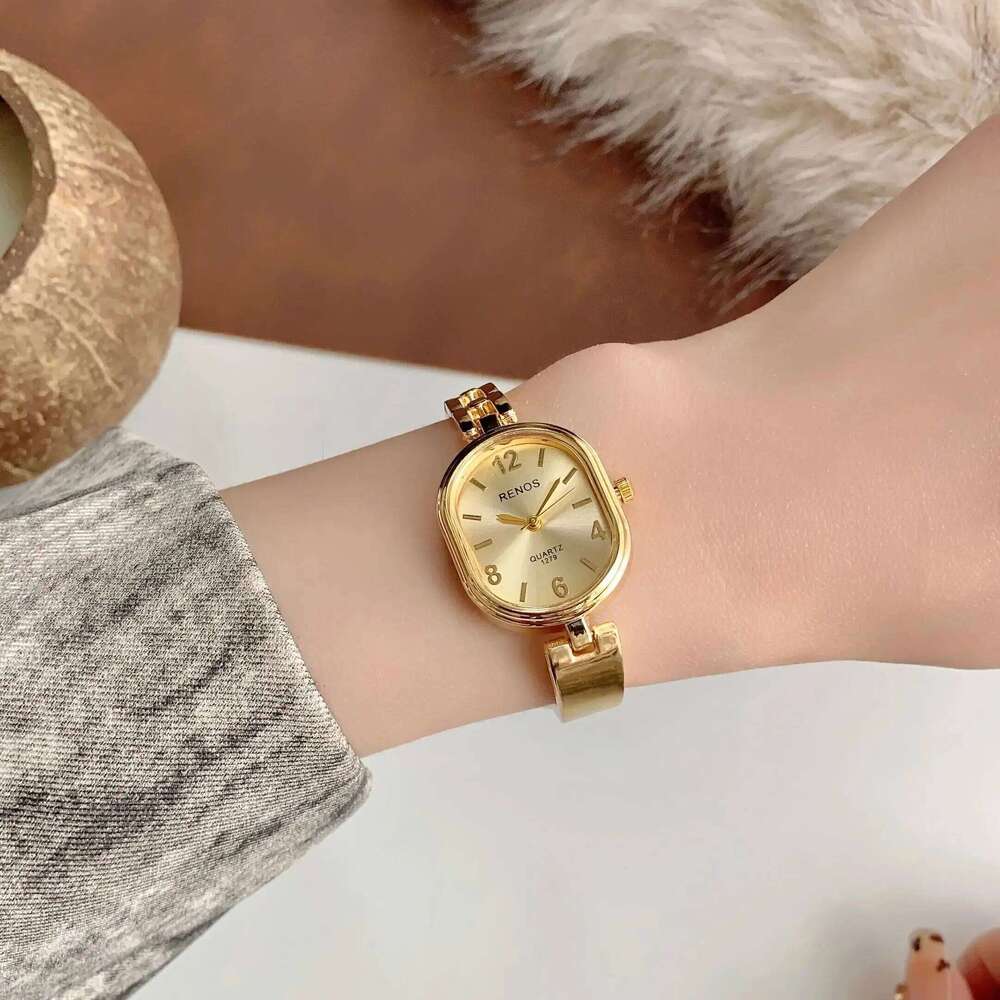 Women's Oval Gold Simple & Fashionable Quartz , Suitable for Daily Wear and Decoration H260228