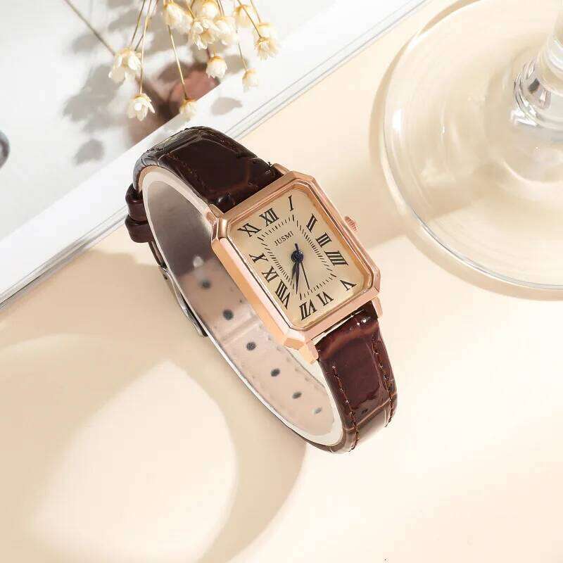 Ladies , temperament retro Roman blue needle scale design simple fashion quartz H260228