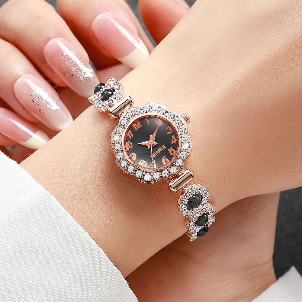 Elegant Rhinestone Strap Women es Fashion Ladies Arabic Dial Analog Quartz Reloj Mujer Without Box H260228