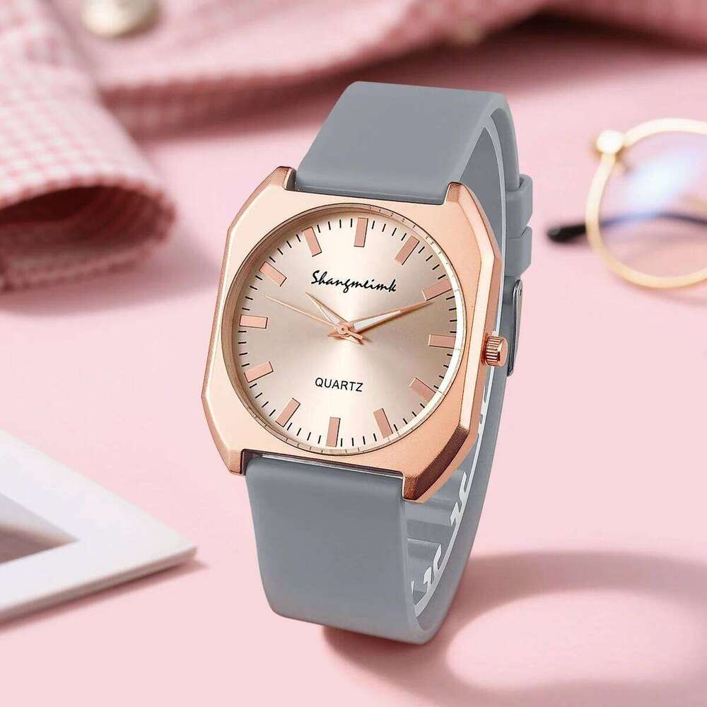 Colorful fashion casual silicone sport women men quartz es H260228