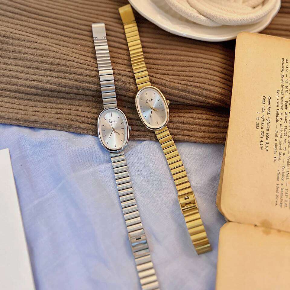 1pc New Fashionable Women's With Gold , Vintage Luxury Ins Style, Elegant & Versatile Quartz ladies H260228