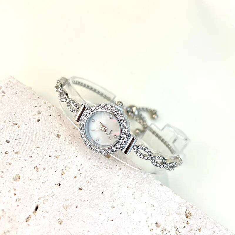 Simple Quartz Small Dial Women's Clock H260228