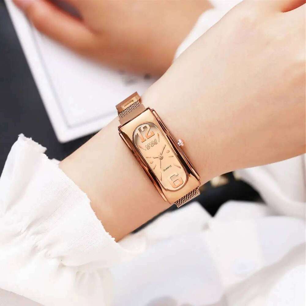 Fashion Rectangle Women's Quartz Magnet Clasp Mesh Band Wristes H260228