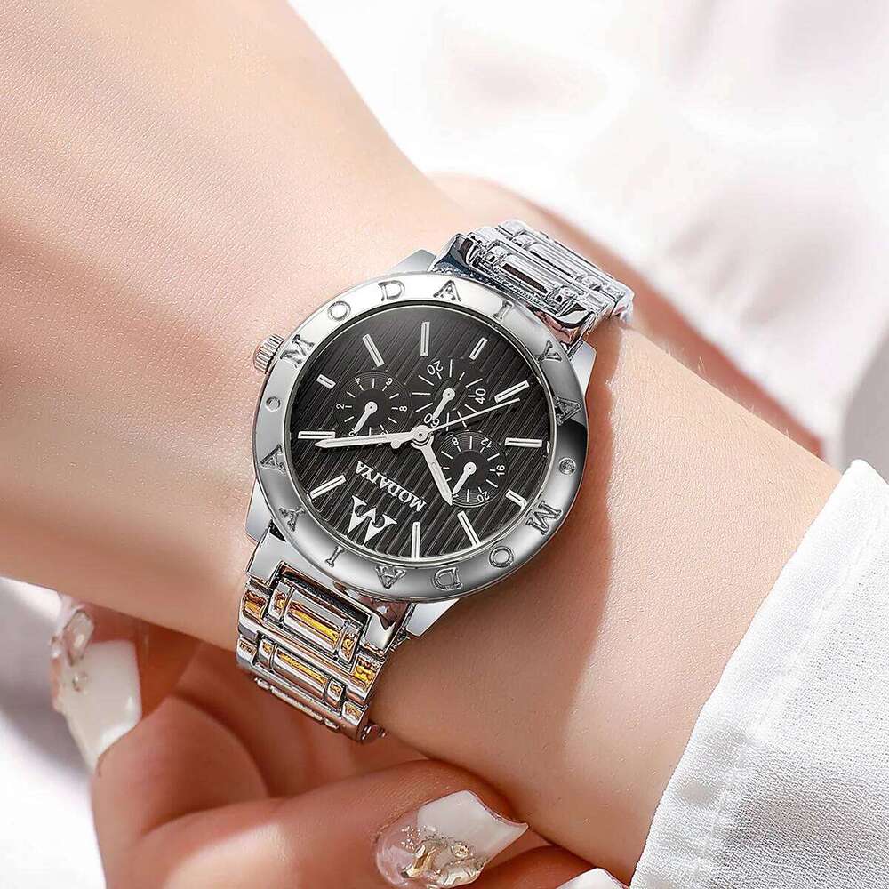 Fashion Light Trendy Round Dial Alloy Strap Women Quartz Jewelry 4 Piece Set for Christmas and Thanksgiving Gifts H260228